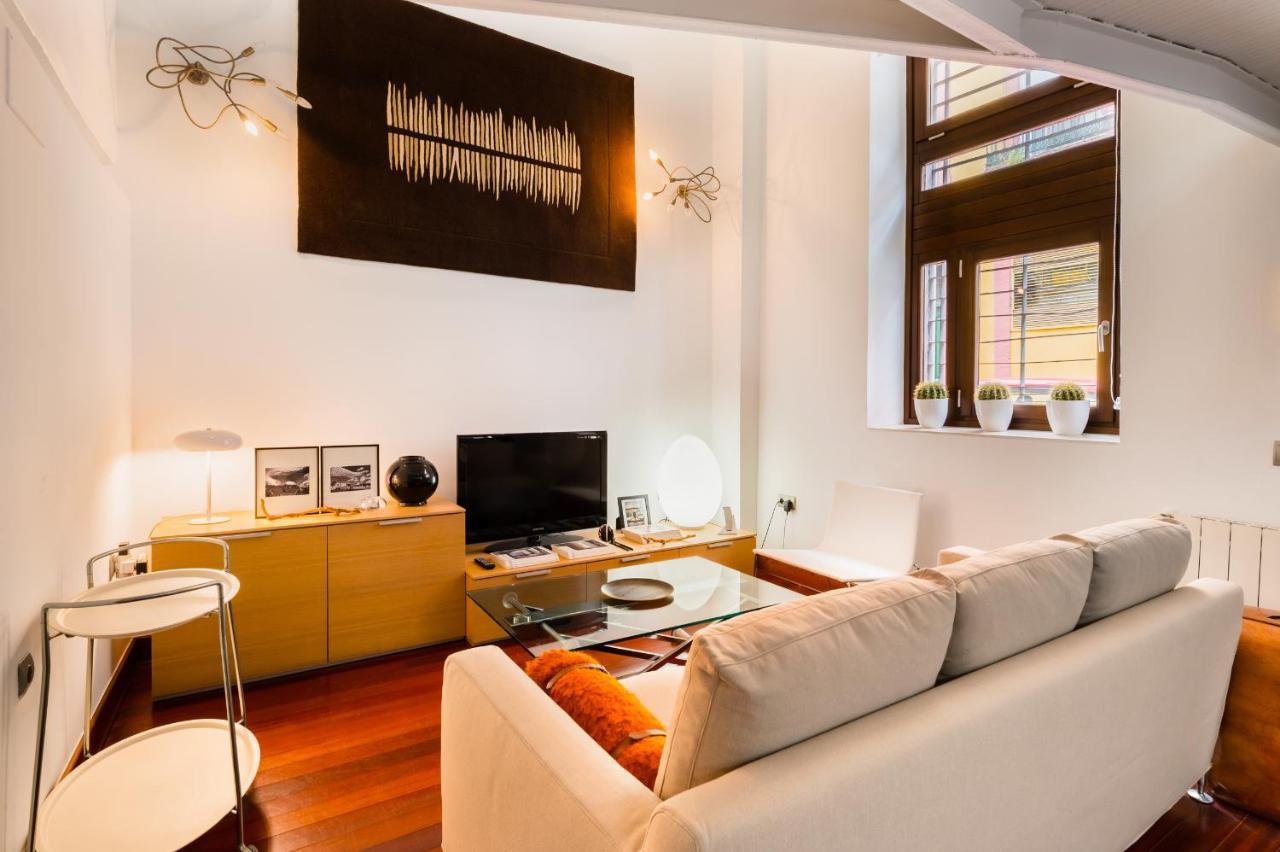 セビリアStylish Loft Duplex - Alamedaアパートメント エクステリア 写真